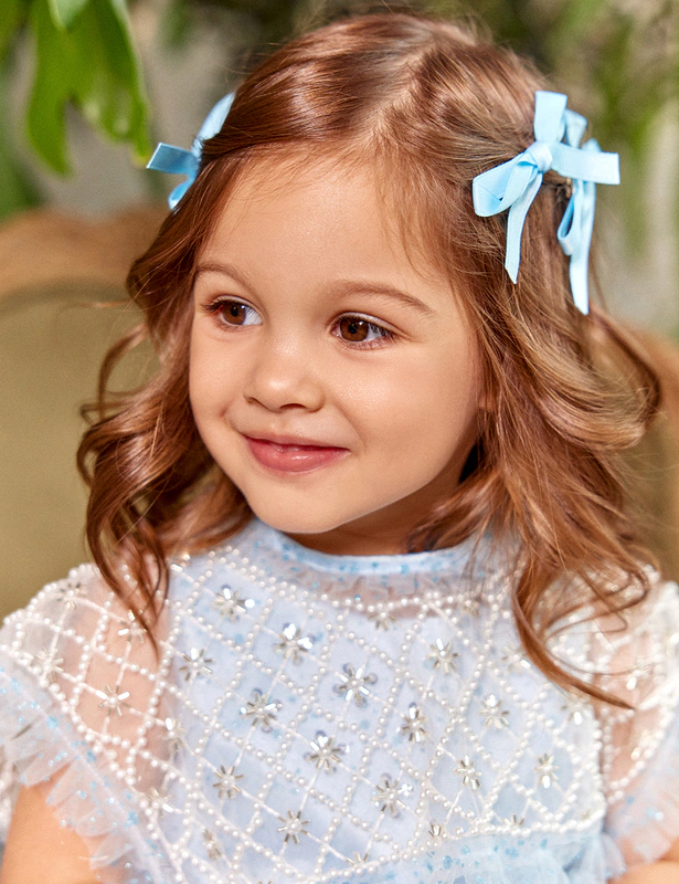 Bows set